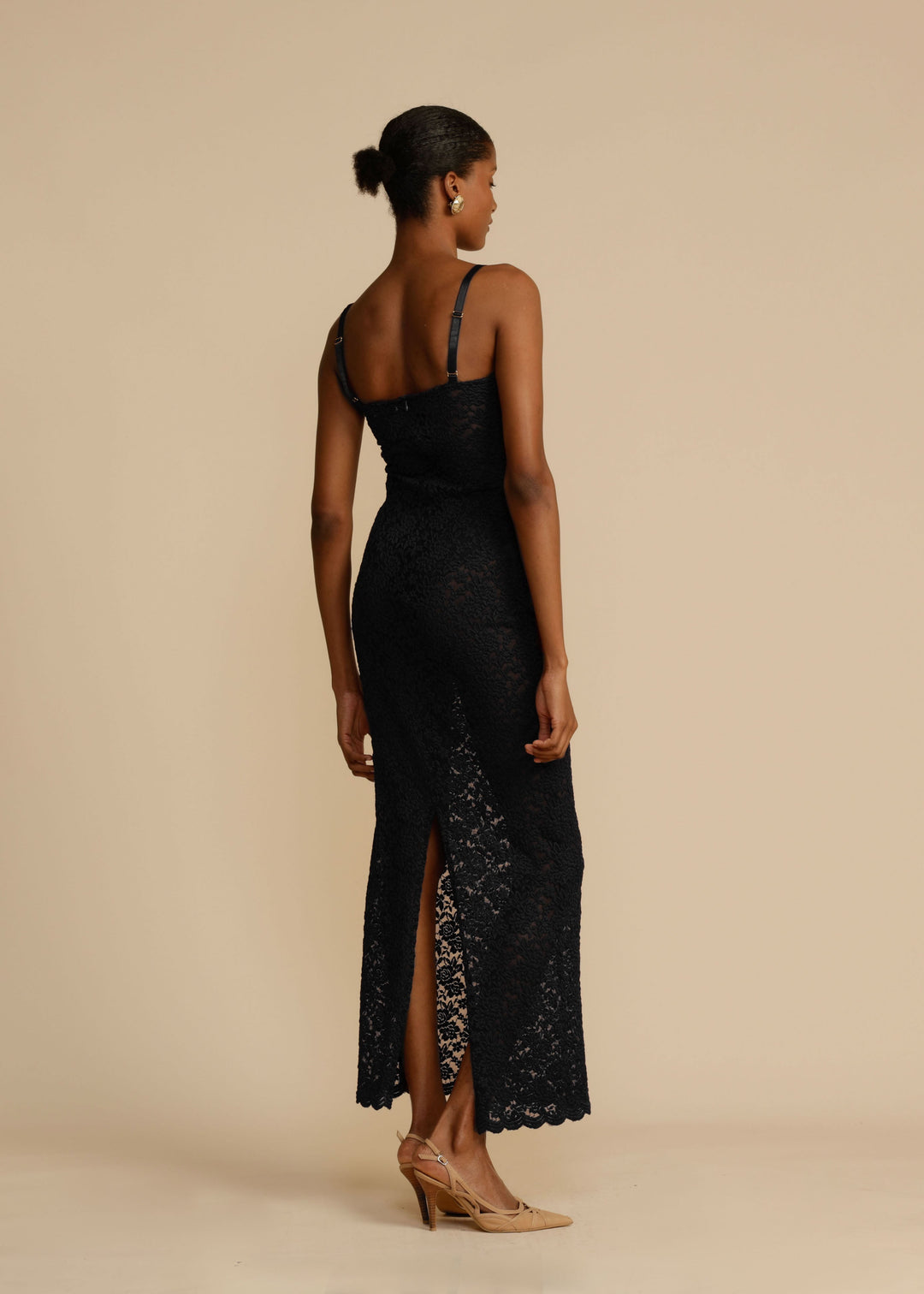 Vivienne - Lace Maxi Dress