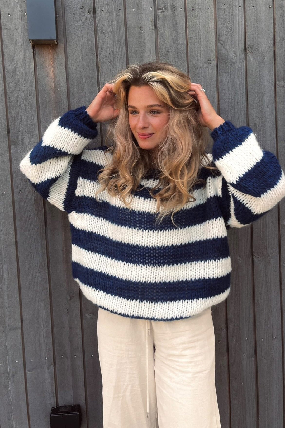 Isla - Contrast Stripped Loose-Fit Sweater