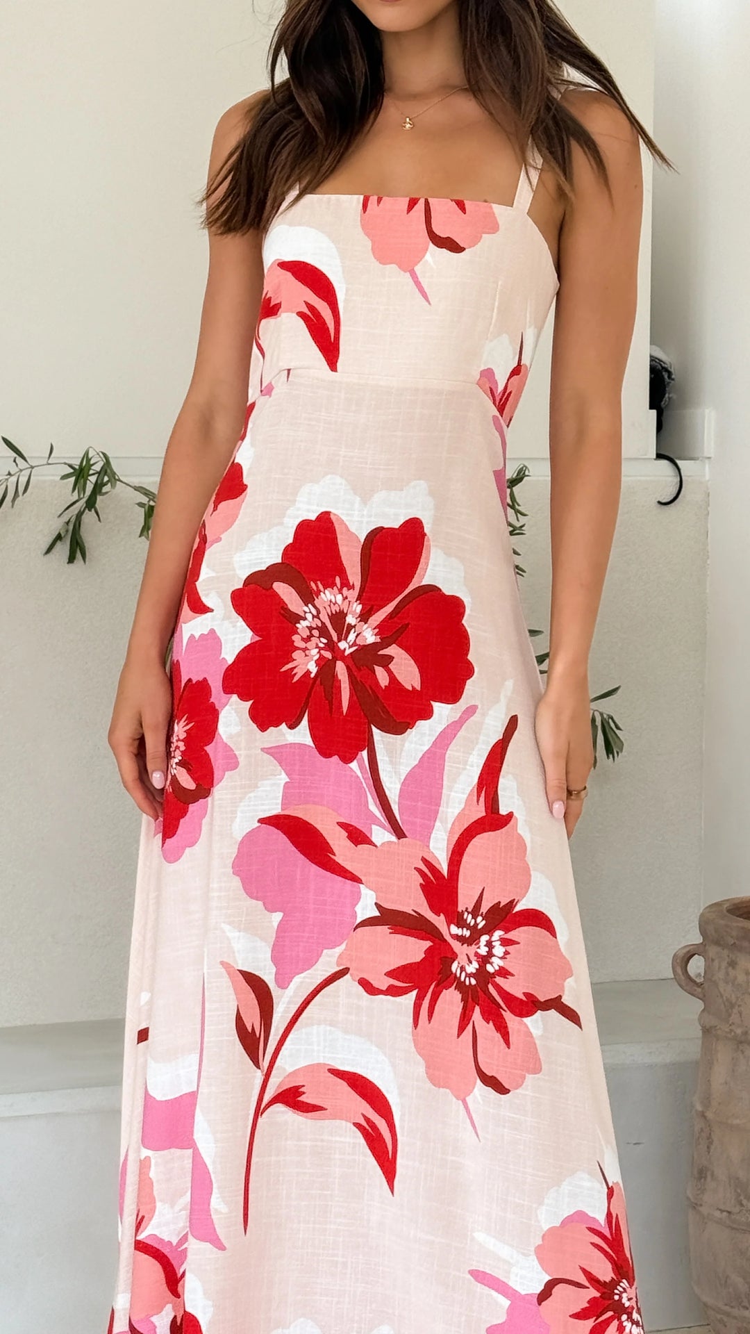 Flora - Blossom Breeze Maxi Dress