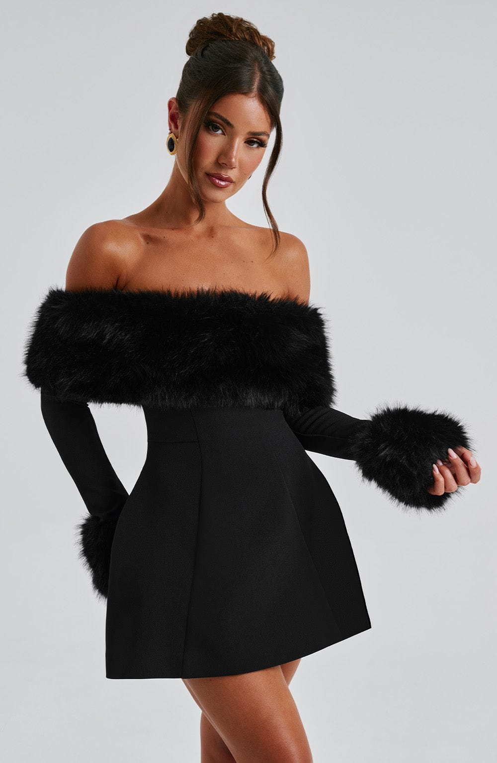 Venyra - Off-Shoulder Fur Sleeve Mini Dress