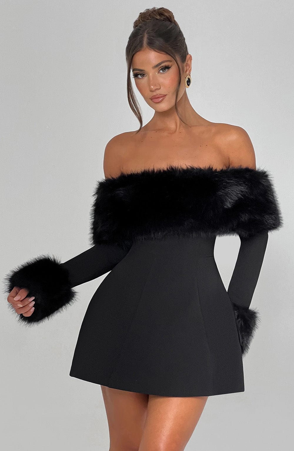 Venyra - Off-Shoulder Fur Sleeve Mini Dress